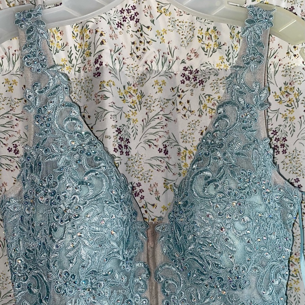 blue prom dress